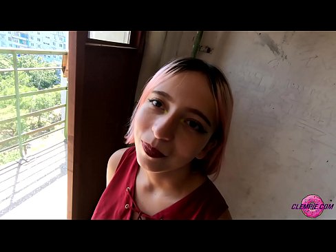 ❤️ სტუდენტური სენსუალი შთანთქავს უცნობს გარეუბანში - Cum On His Face ❌ პორნო ჩვენთან ❌️